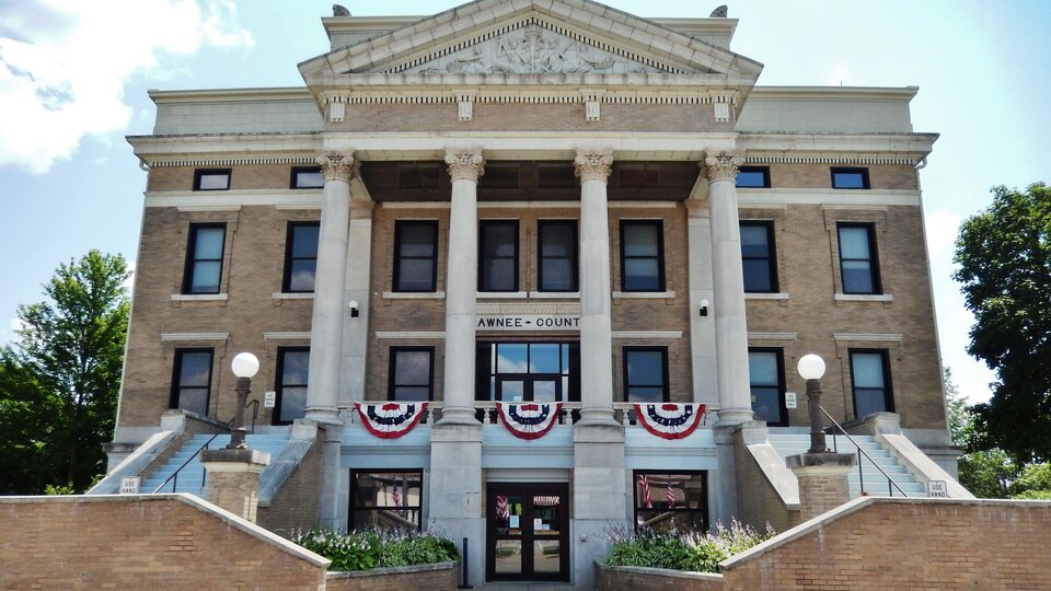  Pawnee County Court House