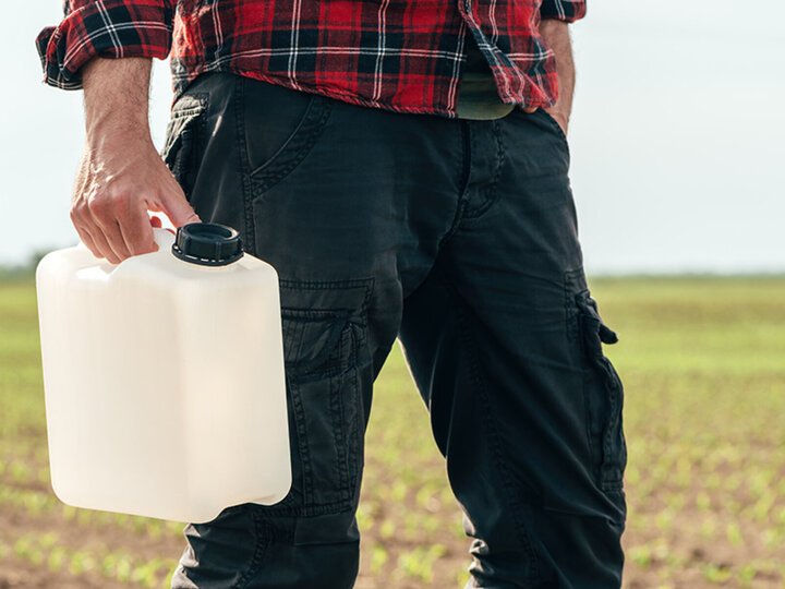 ESA-driven label changes now affect Enlist One®, Liberty® ULTRA and more. Make sure your applications stay compliant — see what Nebraska applicators need to review before 2026.