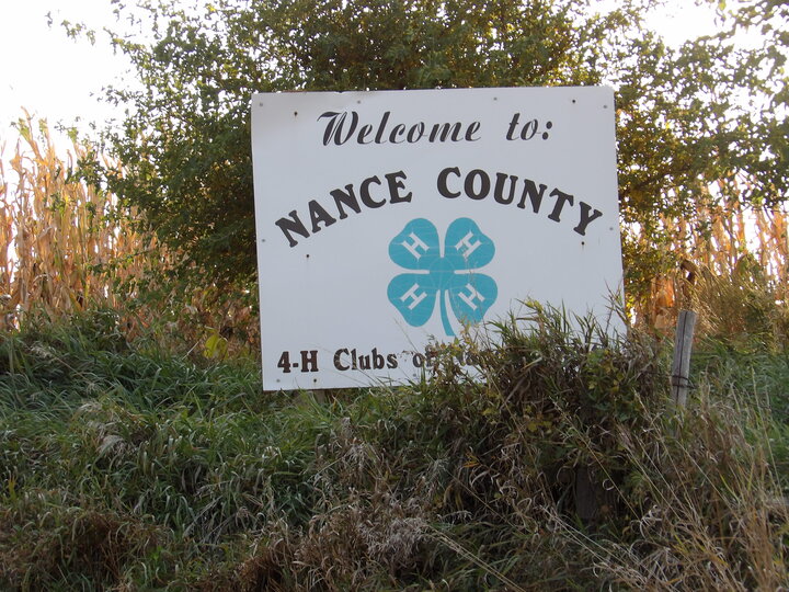 4-H sign