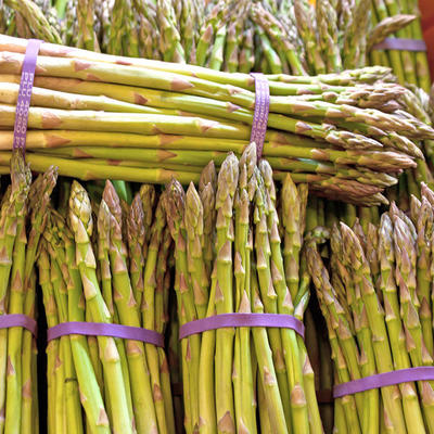 Market Asparagus Image